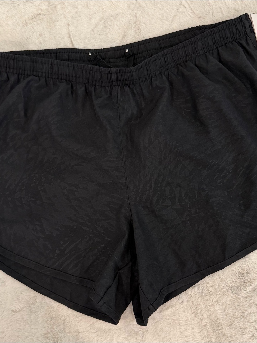 New W/tags Nike Women’s Dry Tempo Running Shorts Black Pattern 831281-010 Large